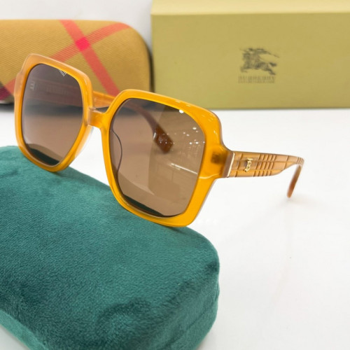 Burberry Sunglasses AAAA-1213