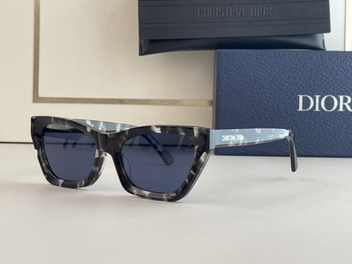 Dior Sunglasses AAAA-1112