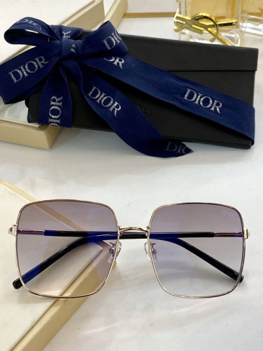 Dior Sunglasses AAAA-1401
