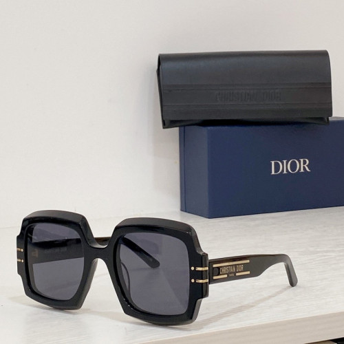 Dior Sunglasses AAAA-1472