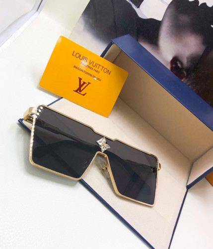 LV Sunglasses AAAA-1587