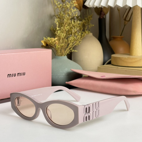 Miu Miu Sunglasses AAAA-332