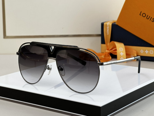 LV Sunglasses AAAA-2083