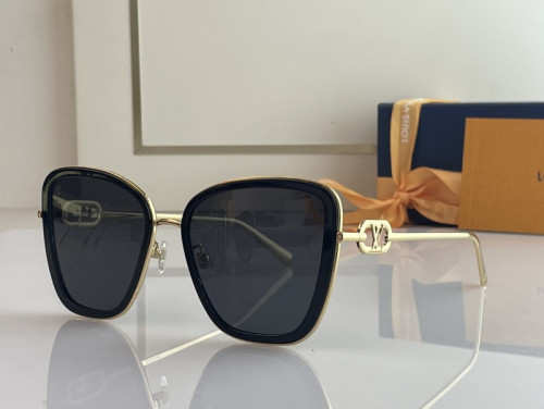 LV Sunglasses AAAA-2031