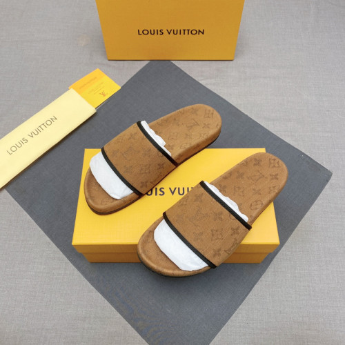 LV Sandals 1：1 Quality-516