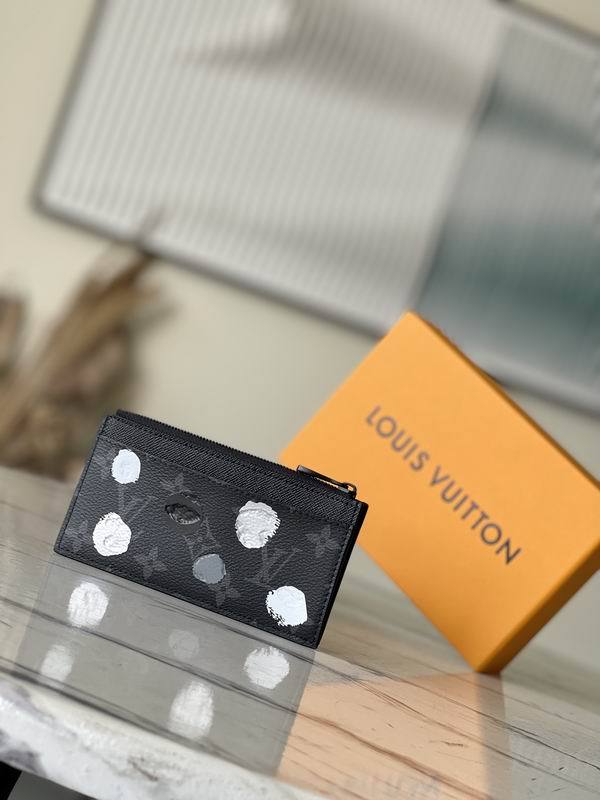 Super Perfect LV Wallet-516