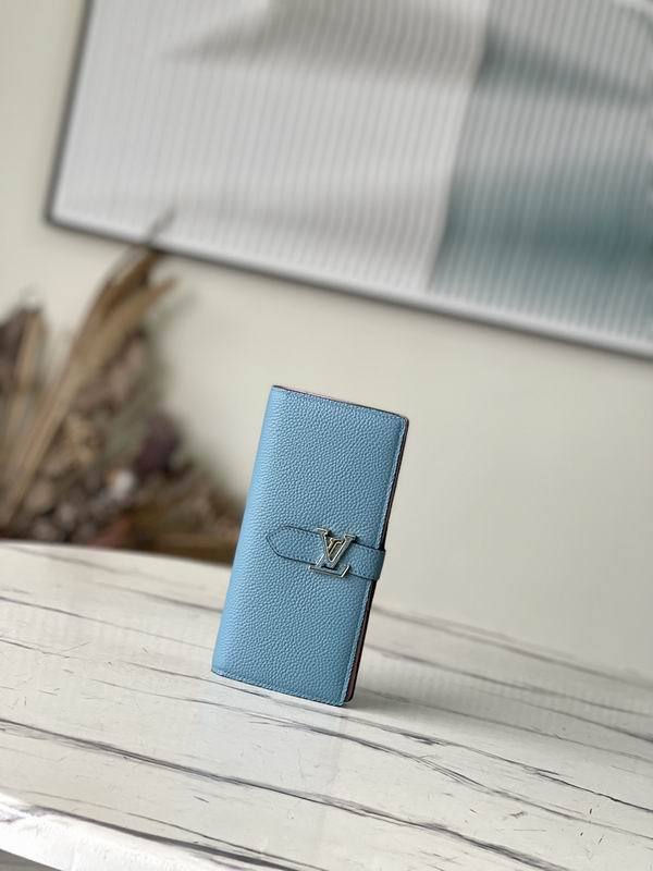 Super Perfect LV Wallet-526