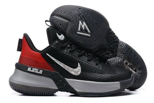 Nike LeBron James 13 Low shoes-037