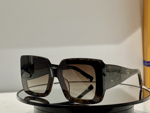 LV Sunglasses AAAA-2333