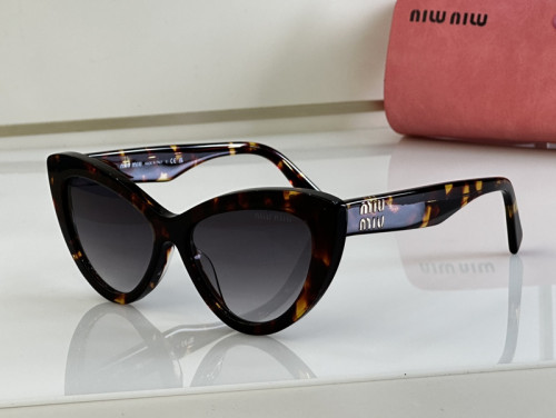 Miu Miu Sunglasses AAAA-366