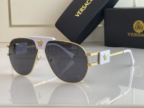 Versace Sunglasses AAAA-1639