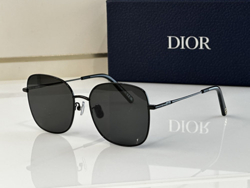Dior Sunglasses AAAA-1704