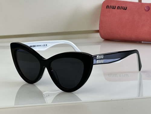 Miu Miu Sunglasses AAAA-362