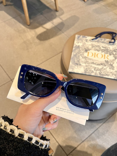 Dior Sunglasses AAAA-1939