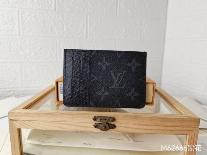 Super Perfect LV Wallet-538