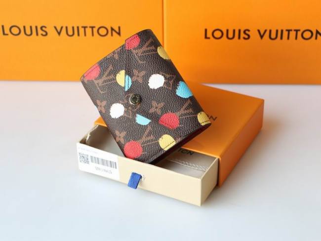 Super Perfect LV Wallet-569