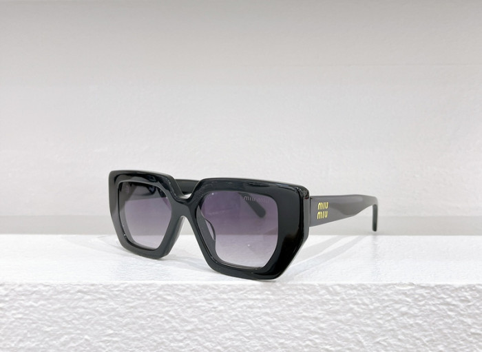 Miu Miu Sunglasses AAAA-390