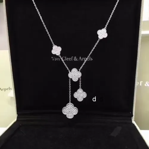 Van Cleef & Arpels Necklace-122