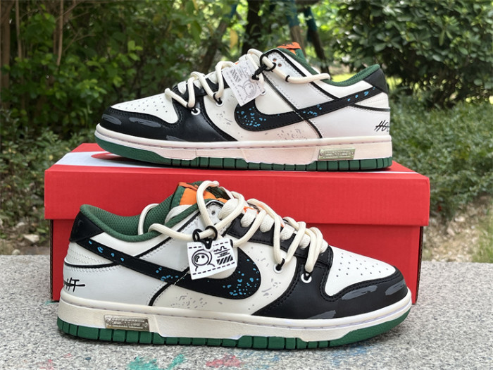 Authentic Nike Dunk Low White Black Green
