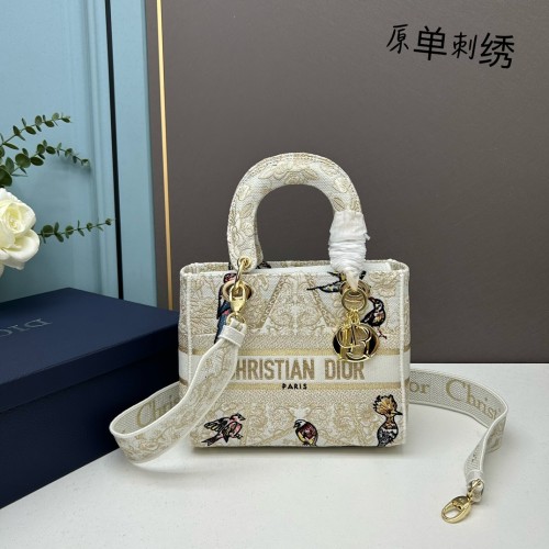 Dior Handbags AAA-199