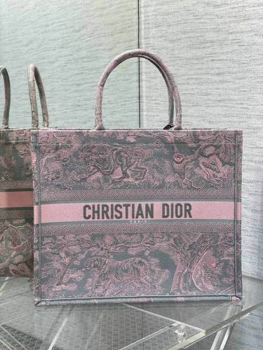 Dior Handbags AAA-280