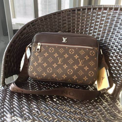 LV Hangbags AAA Men-062