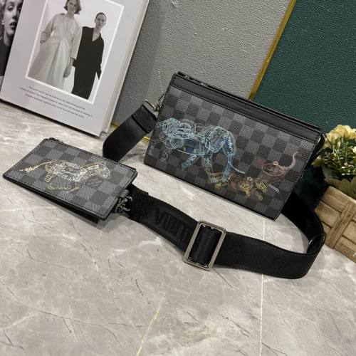 LV Hangbags AAA Men-071