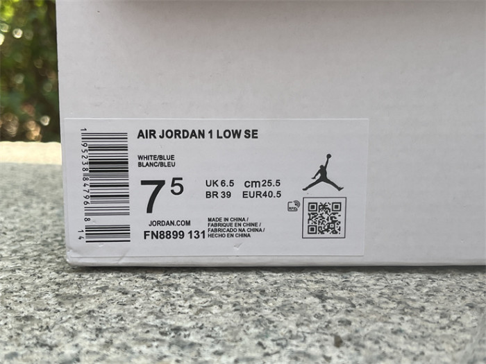 Authentic Air Jordan 1 Low SE “Emerald Rise”