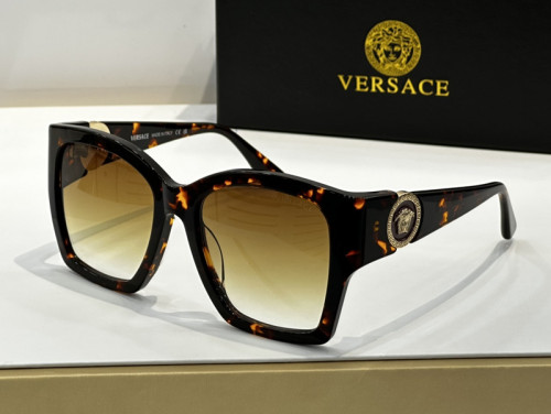 Versace Sunglasses AAAA-1752