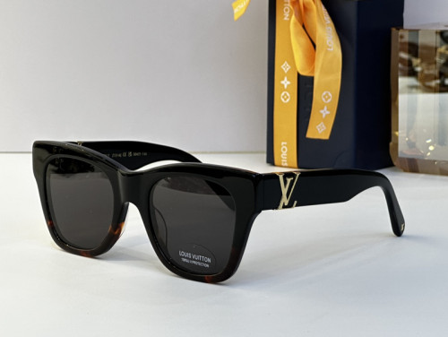LV Sunglasses AAAA-2561