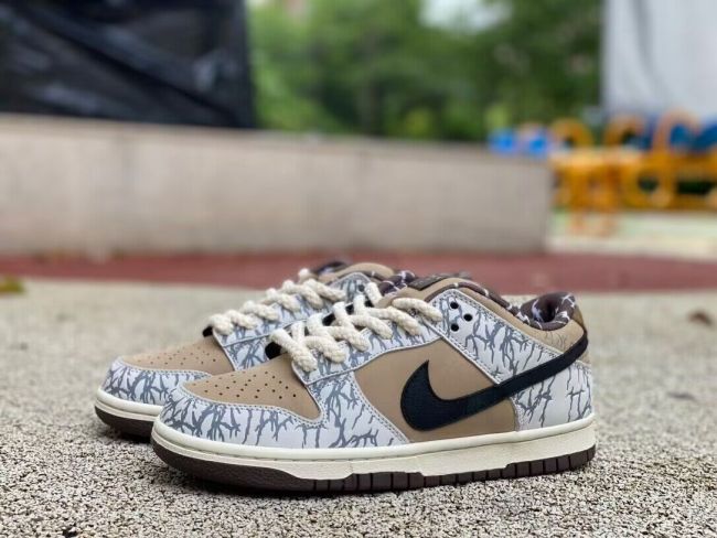 Authentic Travis Scott x Nike SB Dunk Low Sample