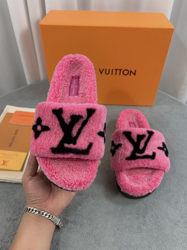 LV women Sandals 1：1 Quality-596
