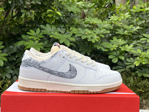 Authentic Nike Dunk Low “Washed Denim”