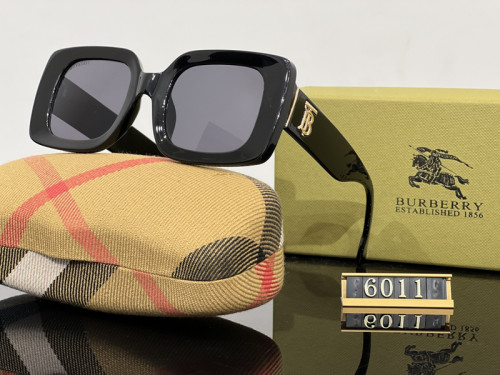 Burberry Sunglasses AAA-189