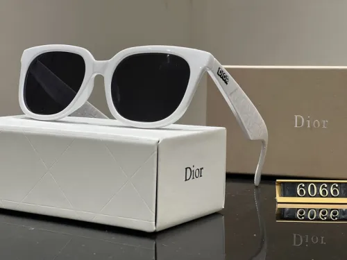 Dior Sunglasses AAA-650