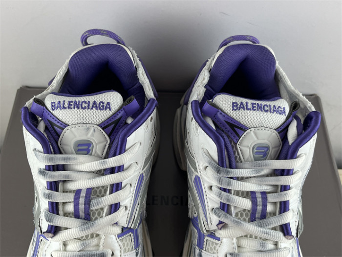 B 17FW Tripe-S High End Sneaker-438