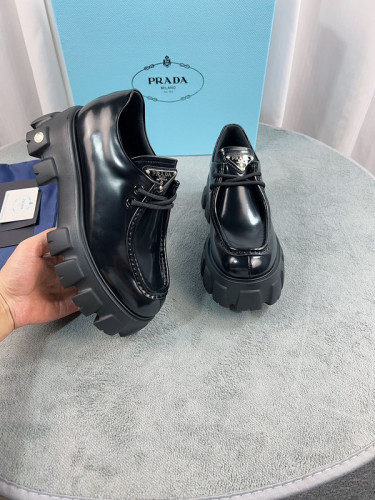Prada women shoes 1：1 quality-537