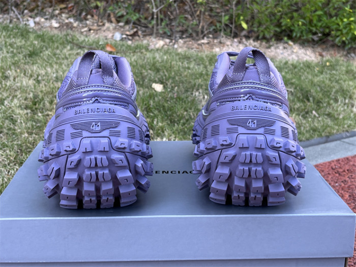 B 17FW Tripe-S High End Sneaker-447