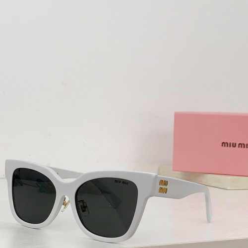 Miu Miu Sunglasses AAAA-579
