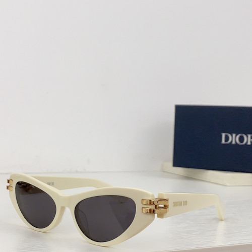 Dior Sunglasses AAAA-2414