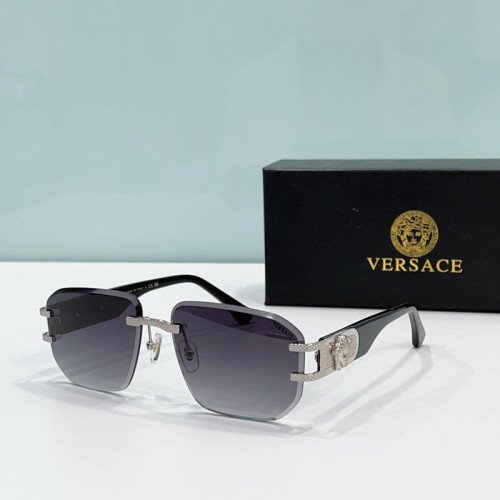 Versace Sunglasses AAAA-2062