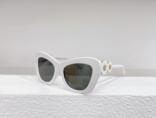 Versace Sunglasses AAAA-2122