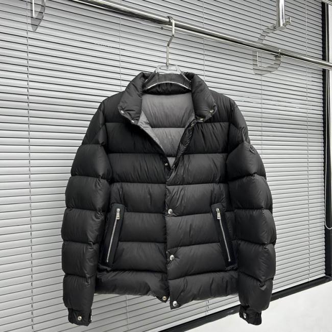 Moncler Down Coat men-1777