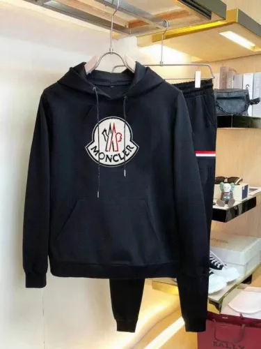 Moncler suit-361(M-XXXL)