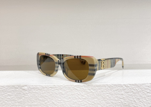Burberry Sunglasses AAAA-2196