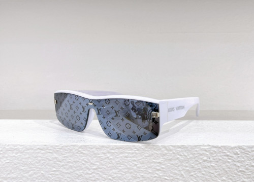 LV Sunglasses AAAA-3902