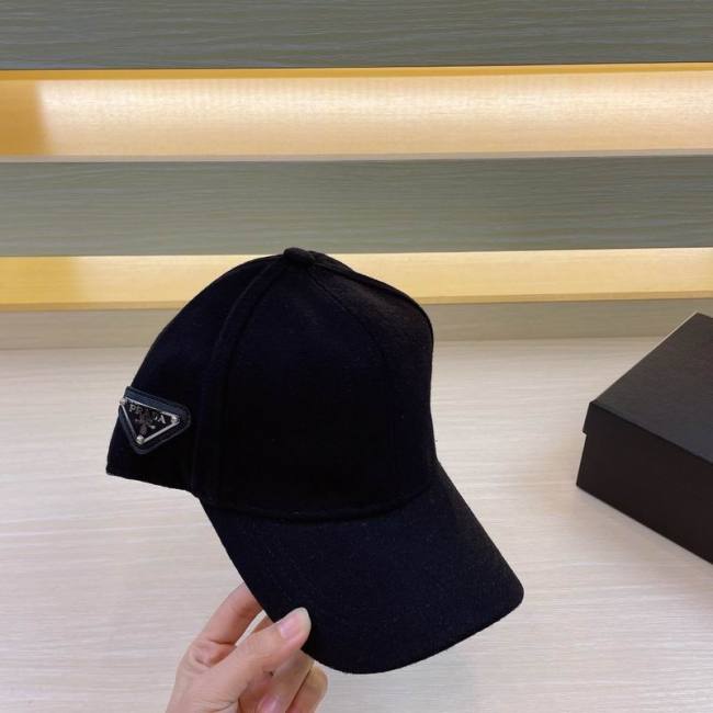 Prada Hats AAA-411