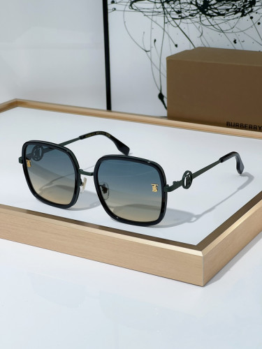 Burberry Sunglasses AAAA-2460