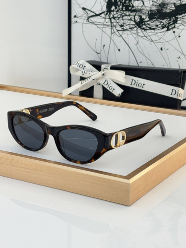 Dior Sunglasses AAAA-2644