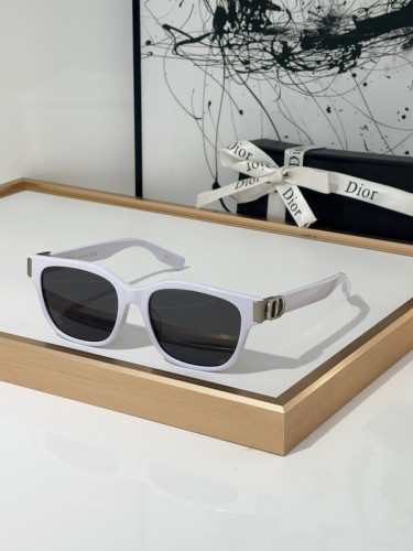 Dior Sunglasses AAAA-2672